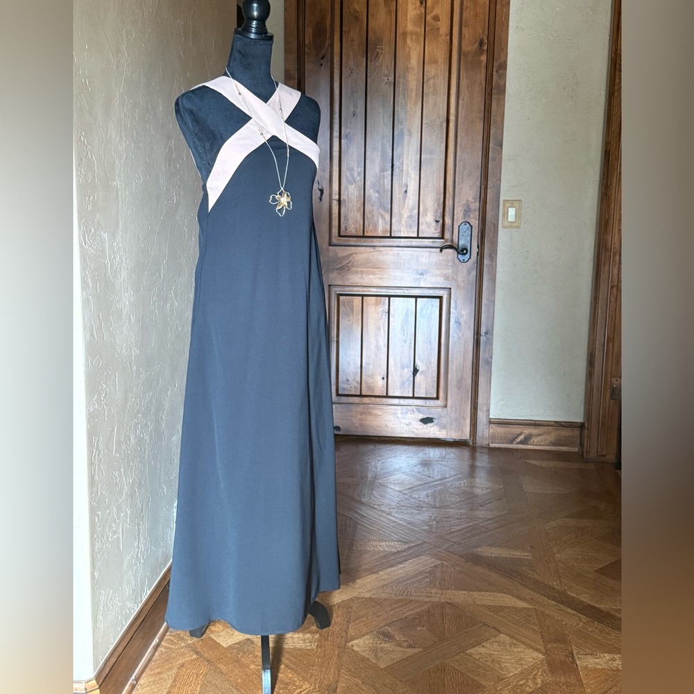 Elegant Black and Cream Women's Maxi Dress